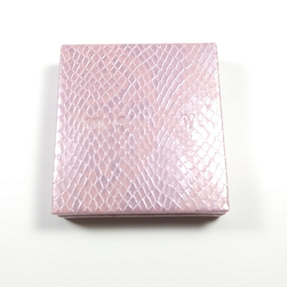 Mally Perfect Prep Neutralizing Powder Primer.